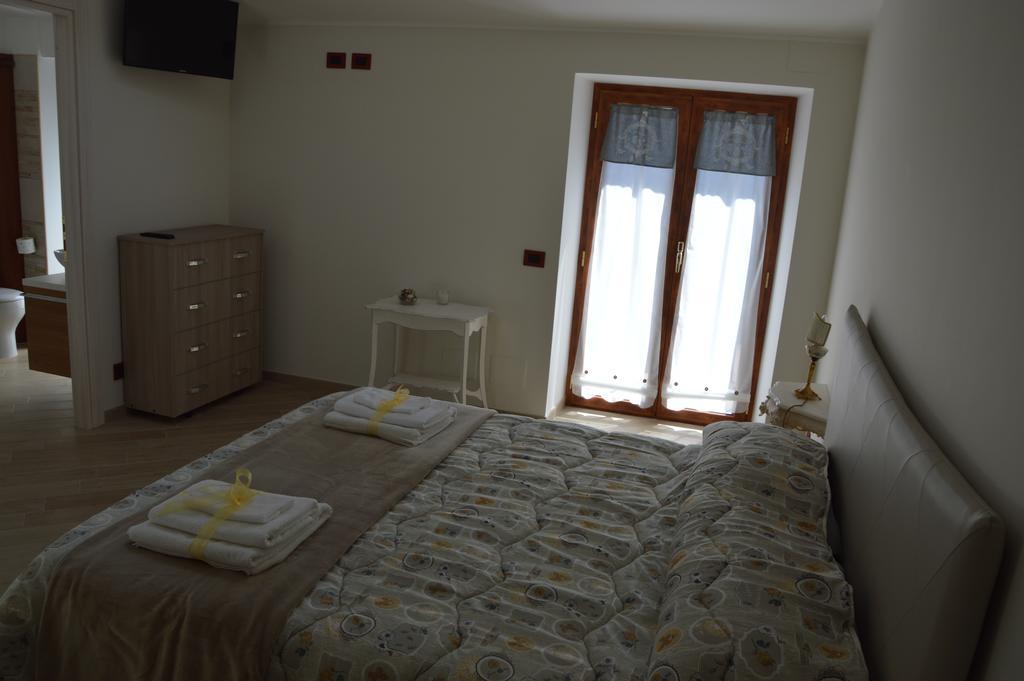 Guest House - Il Granaio Norma Exterior photo